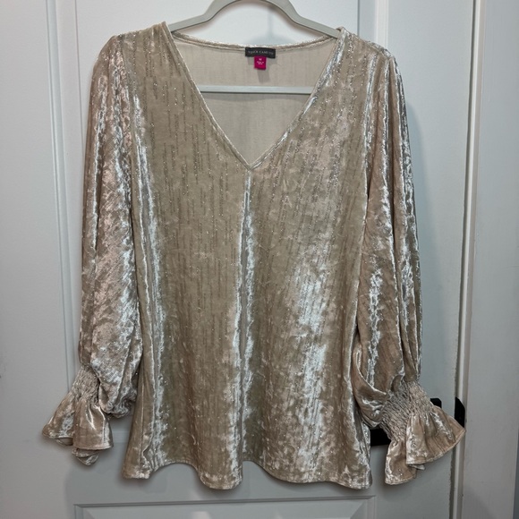 Vince Camuto Womens Beige Blouson Sleeve Velvet Top size M - Picture 2 of 10